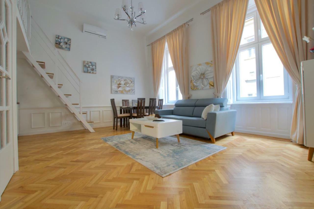 Luxury Apartment By Hi5 - Havas Street Budapeste Exterior foto